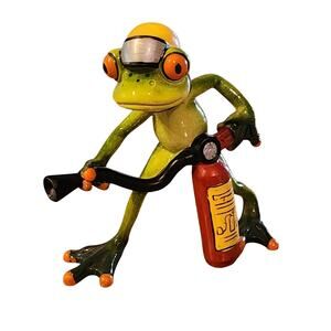 Firefighter Frog‎ With Hose Figurine